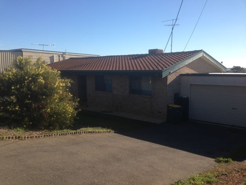 6 Darrell Street, Evanston Park SA 5116