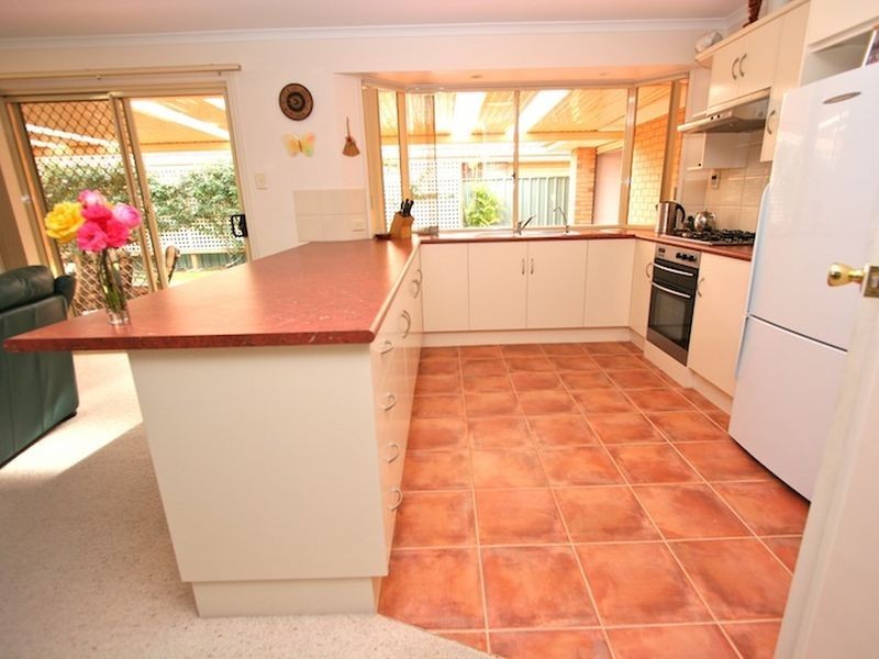 8 COLEMAN PARADE, Evanston Park SA 5116