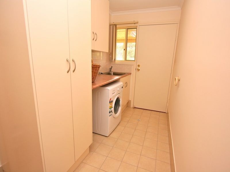 8 COLEMAN PARADE, Evanston Park SA 5116