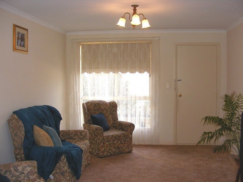 37A Warooka Crescent, Smithfield SA 5114