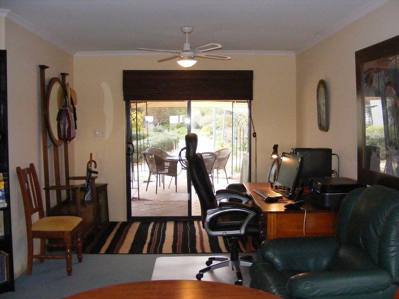 8 DERBY STREET, Freeling SA 5372
