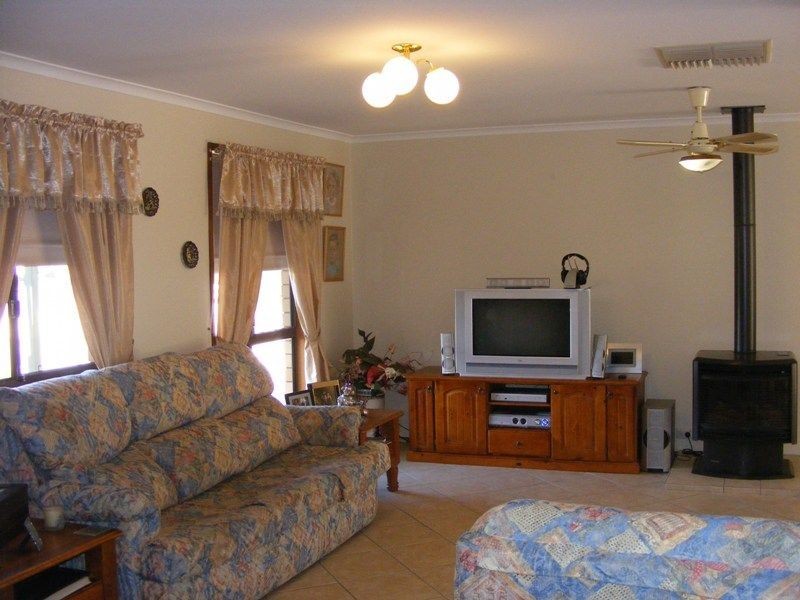 5 Brooks Avenue, Willaston SA 5118