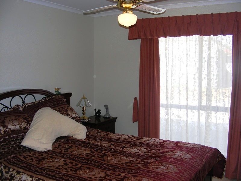 10 HARKNESS STREET, Willaston SA 5118