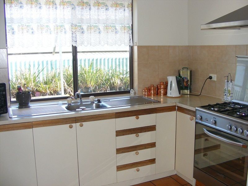 10 HARKNESS STREET, Willaston SA 5118