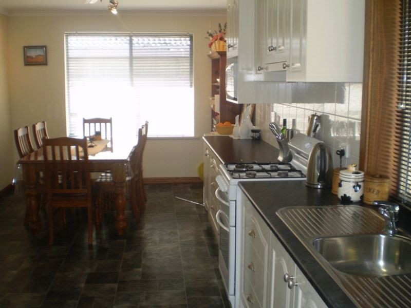 34 QUONDONG AVENUE, Parafield Gardens SA 5107