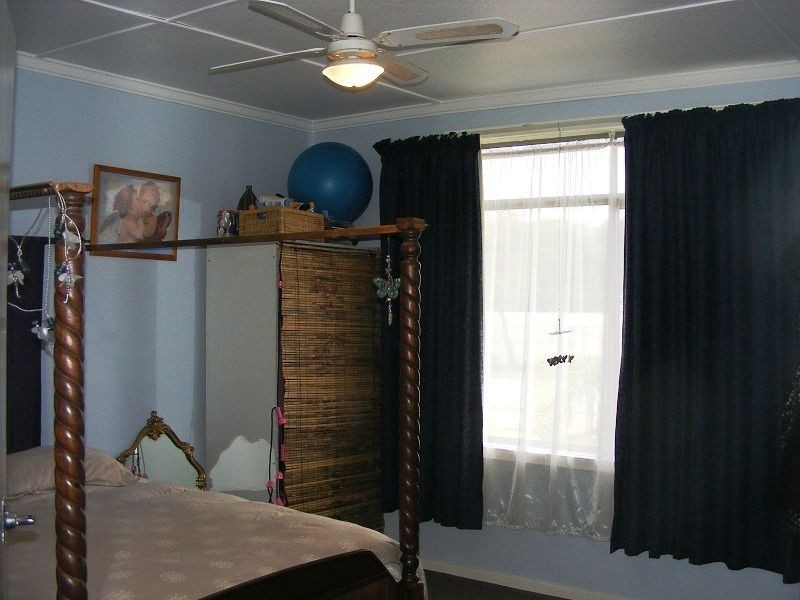 2 Elaine Street, Evanston SA 5116