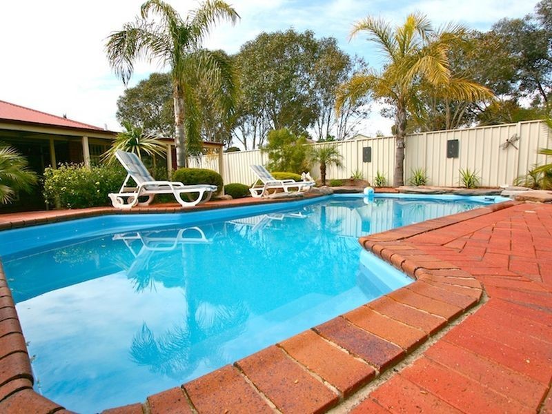 8 Stithians Drive, Gawler East SA 5118