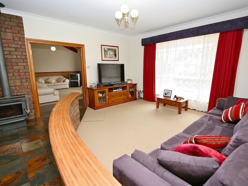 8 Stithians Drive, Gawler East SA 5118