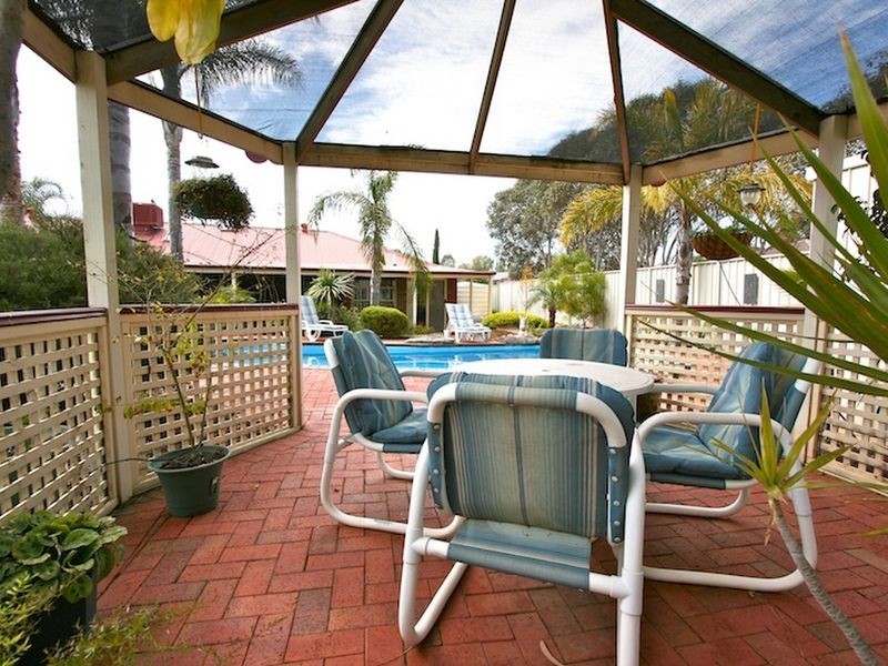 8 Stithians Drive, Gawler East SA 5118