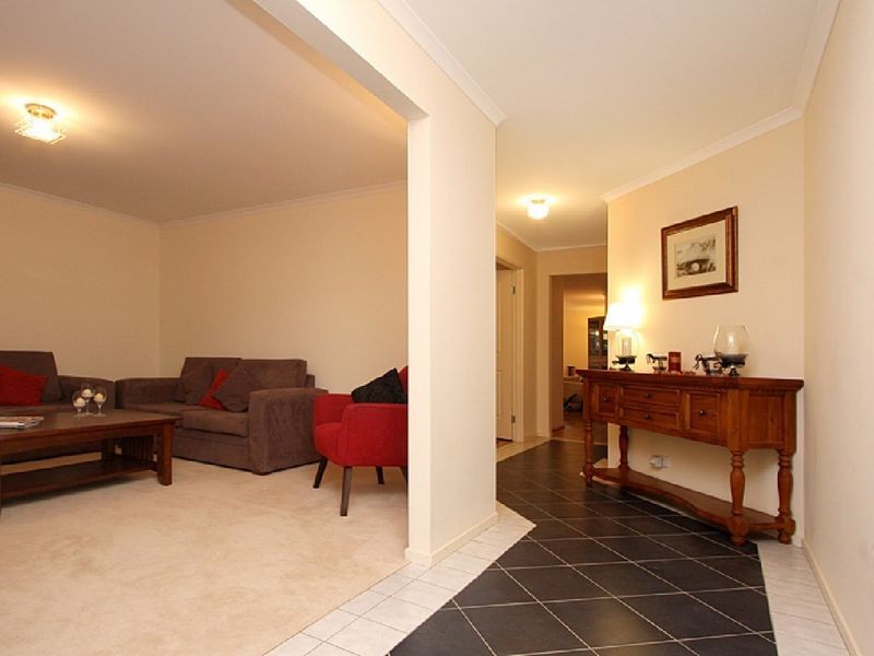 10 Teal Court, Hewett SA 5118
