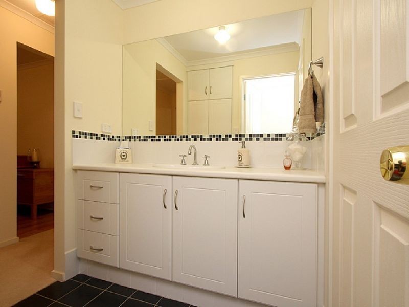 10 Teal Court, Hewett SA 5118