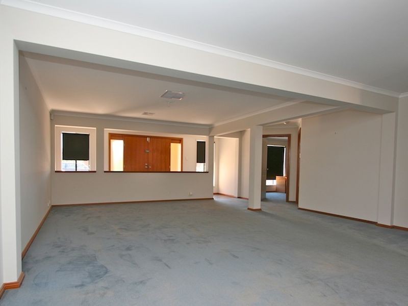 9 Virgara Court, Munno Para West SA 5115