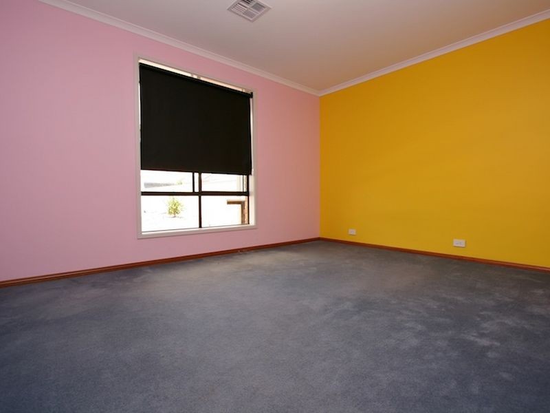 9 Virgara Court, Munno Para West SA 5115