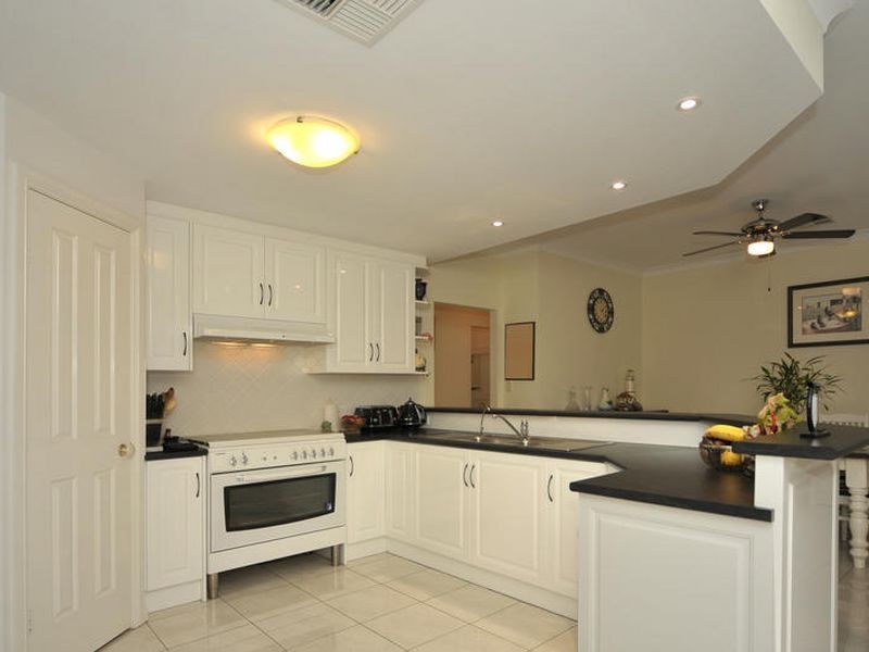 10 Carpentaria Way, Hewett SA 5118