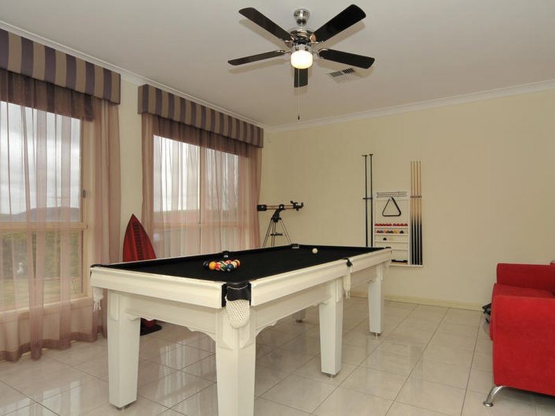 10 Carpentaria Way, Hewett SA 5118