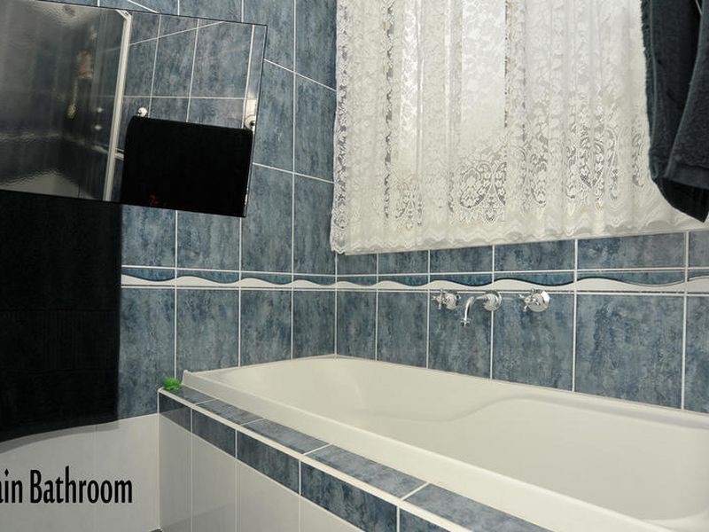 10 Carpentaria Way, Hewett SA 5118