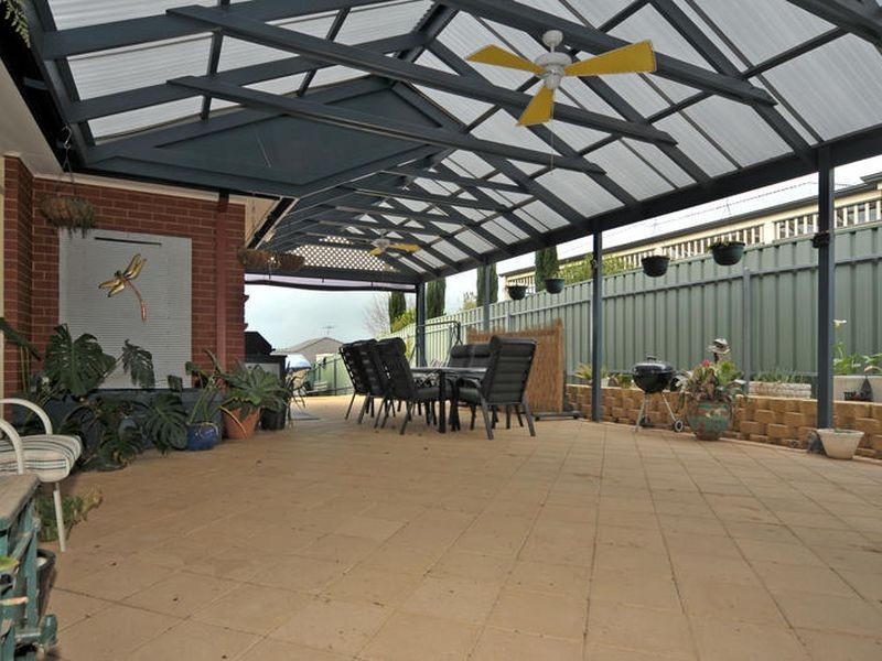 10 Carpentaria Way, Hewett SA 5118