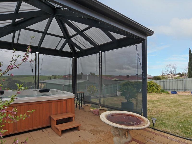 10 Carpentaria Way, Hewett SA 5118