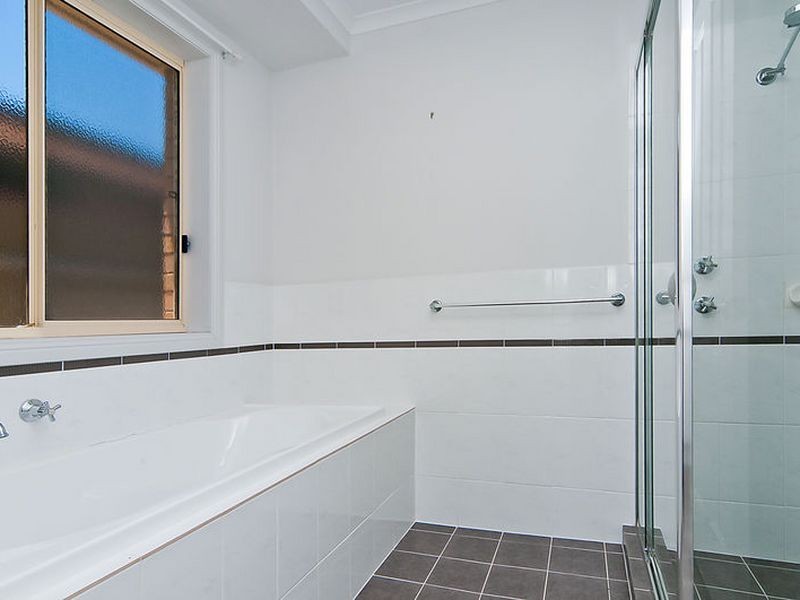 8 Britha Avenue, Evanston SA 5116