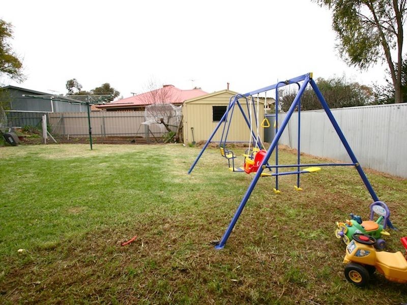 9 Barossa Avenue, Gawler East SA 5118
