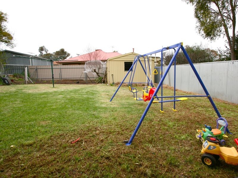 9 Barossa Avenue, Gawler East SA 5118