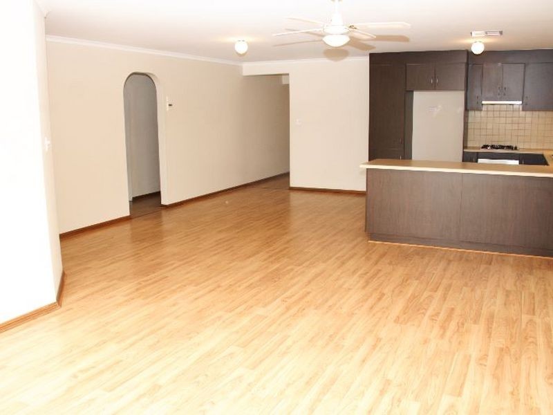 25 Lakeland Road, Munno Para West SA 5115