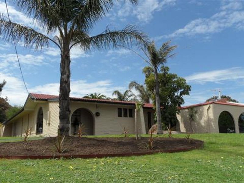 33 Edward Street, Willaston SA 5118