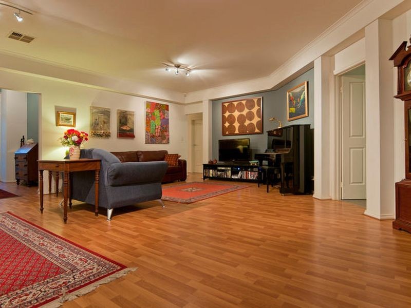 6 Kingfisher Drive, Hewett SA 5118