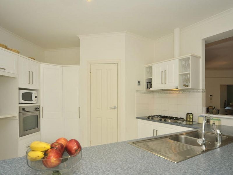 6 Kingfisher Drive, Hewett SA 5118