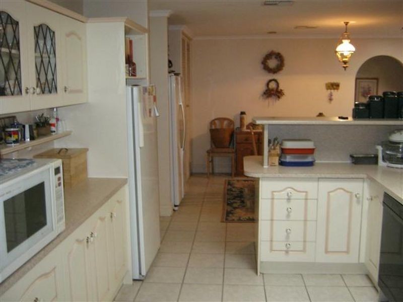 16 Chamberlain Road, Willaston SA 5118