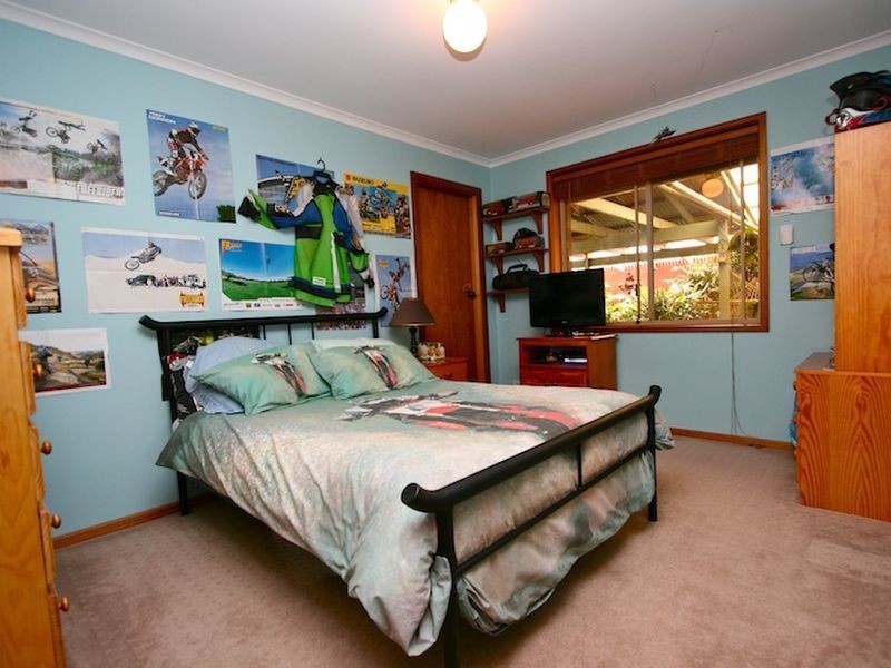 17 Linda Street, Roseworthy SA 5371