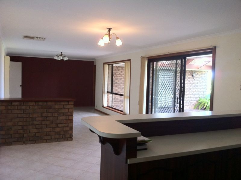 9 Hutchins Street, Gawler East SA 5118