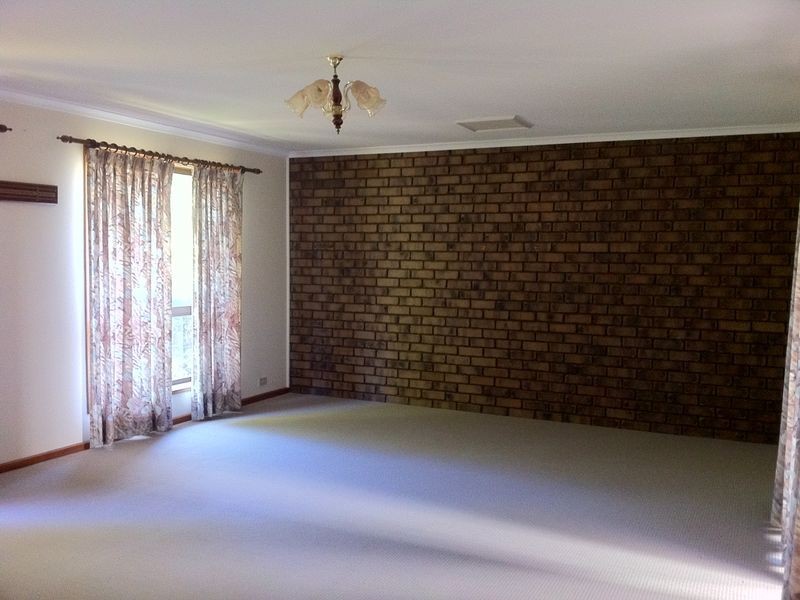 9 Hutchins Street, Gawler East SA 5118