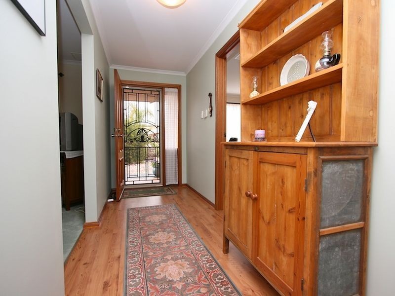 26 Coleman Parade, Evanston Park SA 5116