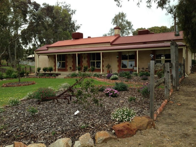 29 Whiteman Road, Williamstown SA 5351