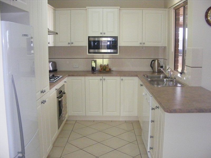 104 Sunnyside Drive, Evanston Park SA 5116