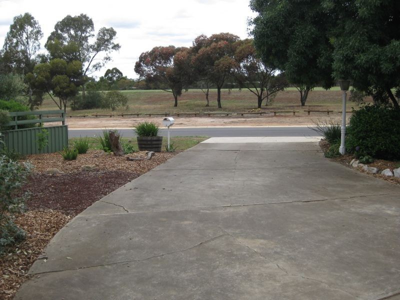 31 Hemaford Grove, Gawler East SA 5118