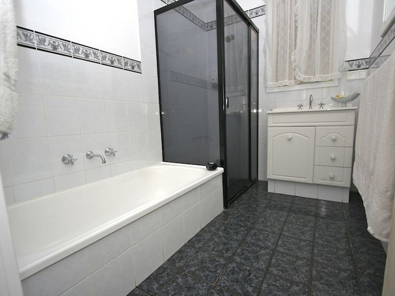 24 Koolena Crescent, Munno Para SA 5115