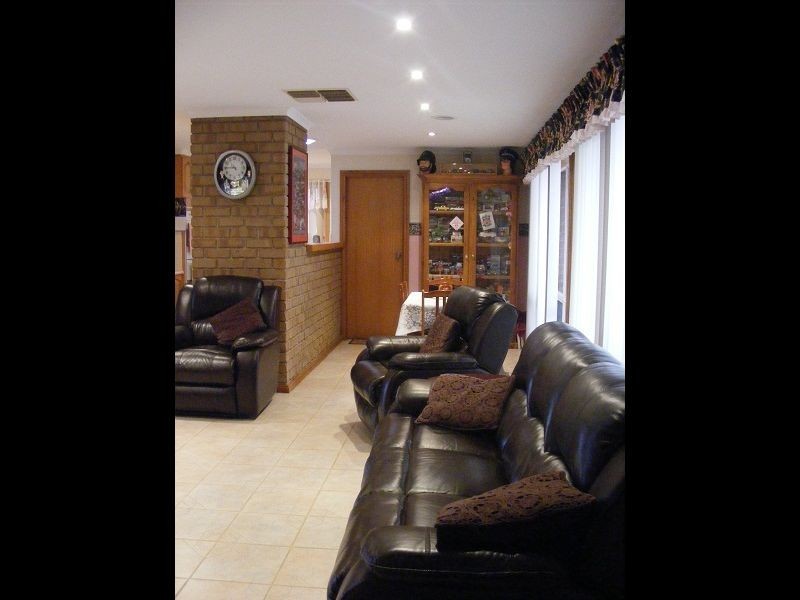 51 Dawkins Avenue, Willaston SA 5118
