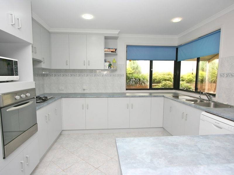 33 Burke Parade, Hewett SA 5118