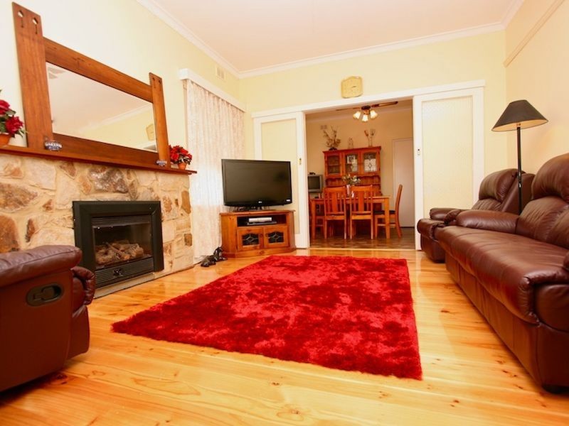 18 Margaret Street, Evanston SA 5116