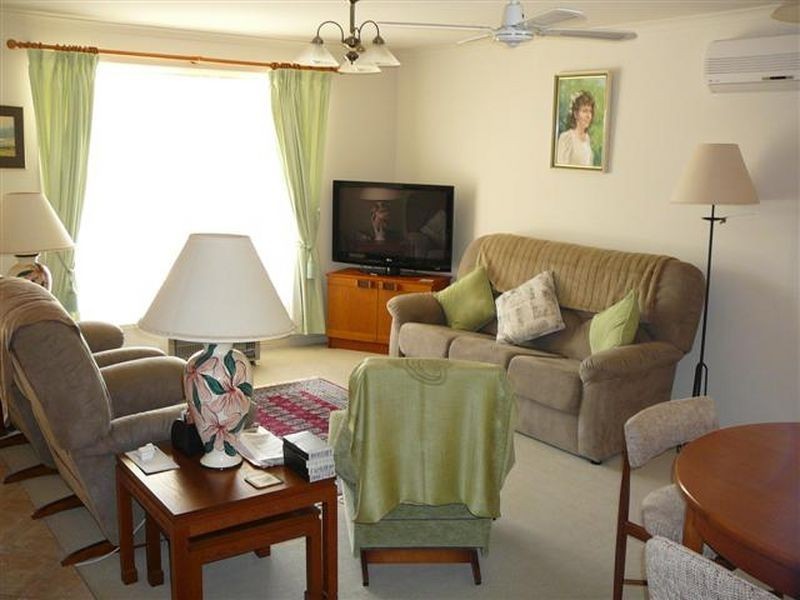10 Bombardieri Court, Evanston Park SA 5116