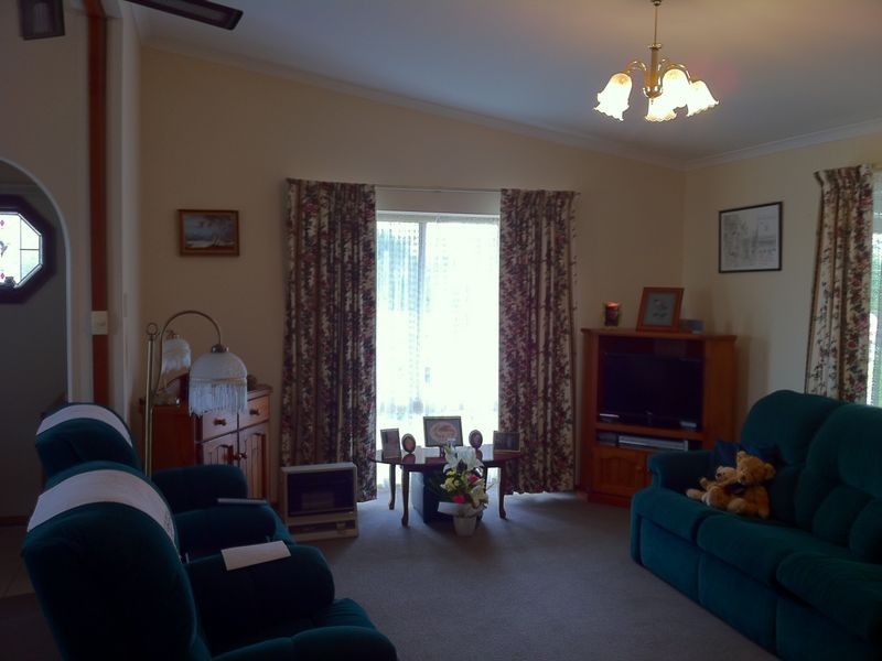 285 Protea Street, Hillier SA 5116