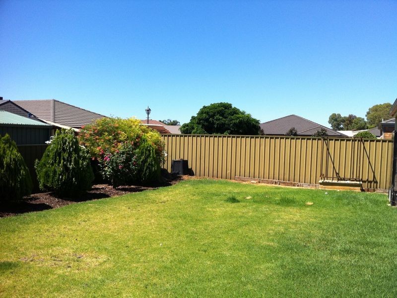 6 Darlton Court, Andrews Farm SA 5114