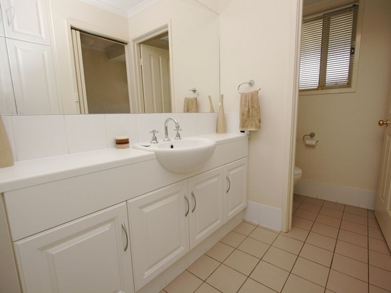 8 Teal Court, Hewett SA 5118