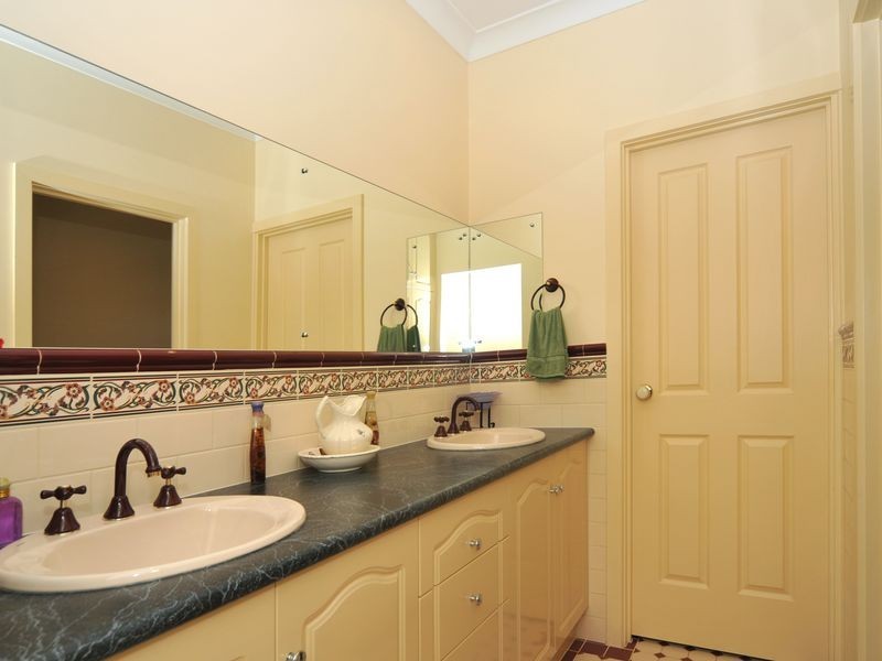 23 Riverview Drive, Hewett SA 5118