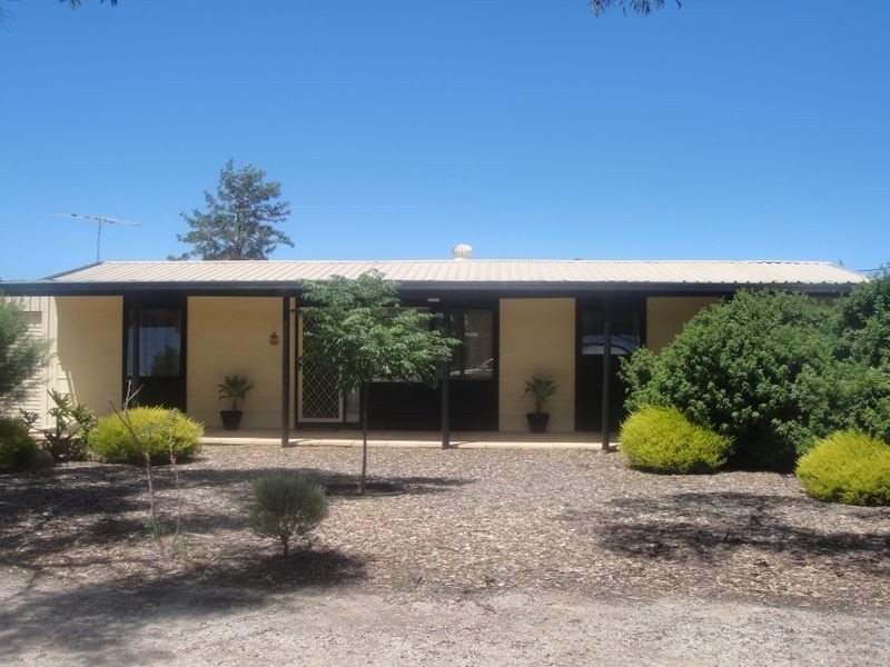 24 Gartrell Street, Roseworthy SA 5371