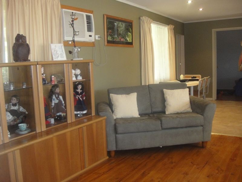 24 Gartrell Street, Roseworthy SA 5371