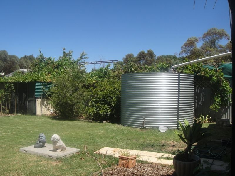 24 Gartrell Street, Roseworthy SA 5371