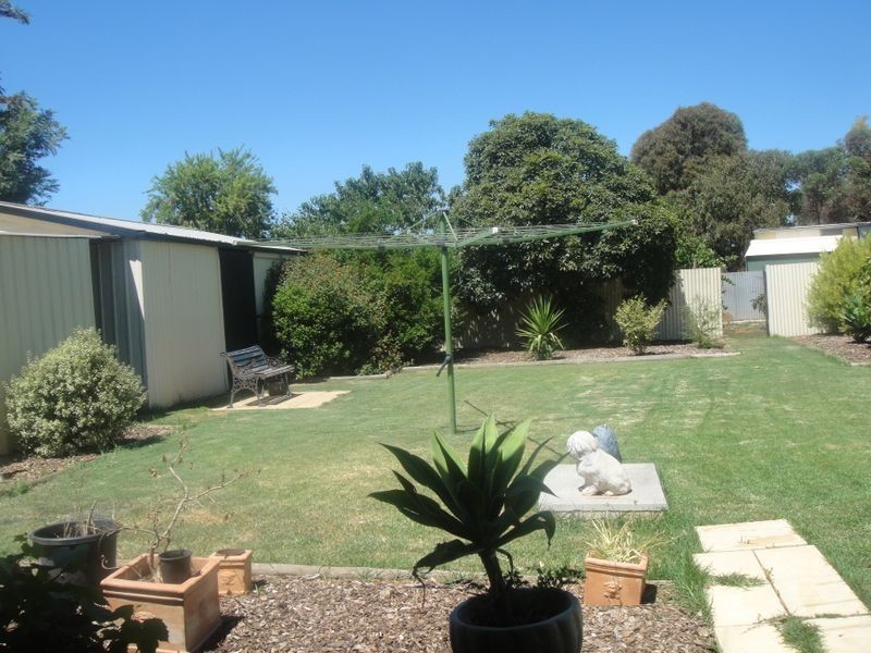 24 Gartrell Street, Roseworthy SA 5371